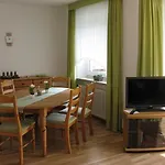 Ernst-Gock Weg 07